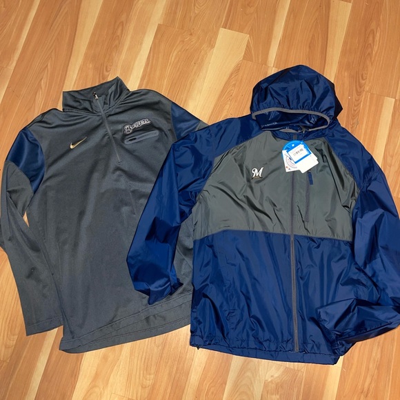 Bundle of Milwaukee Brewers Tops